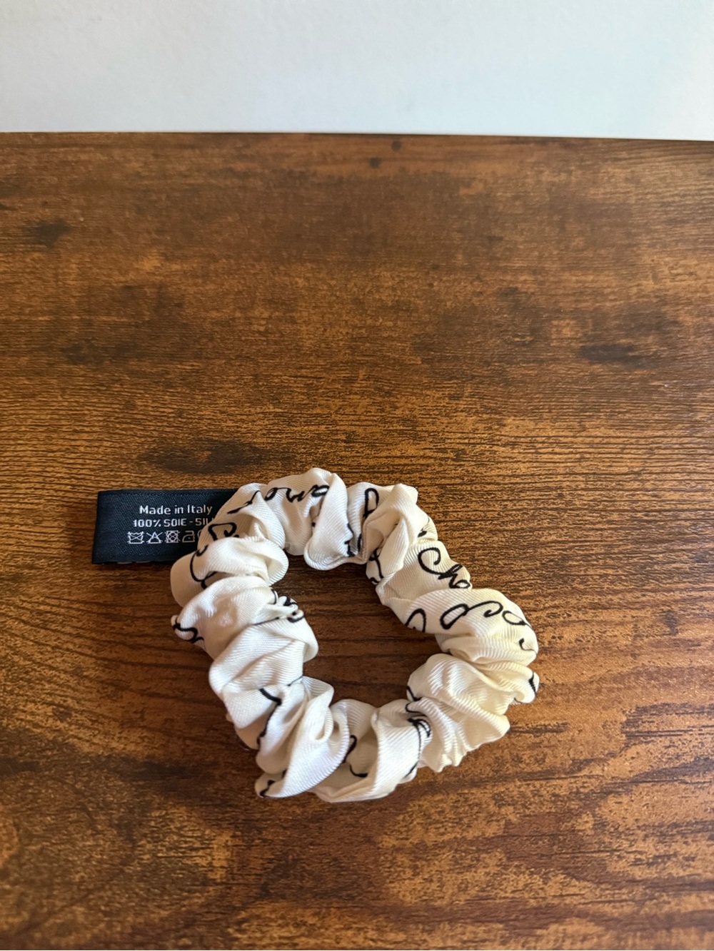 CHANEL Silk Hair Scrunchie - Picture 3 of 6